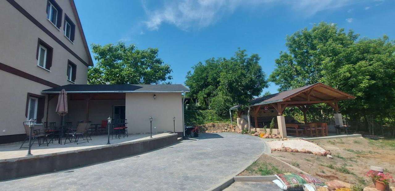 Villa Verteskacsa Vértesacsa Exterior foto