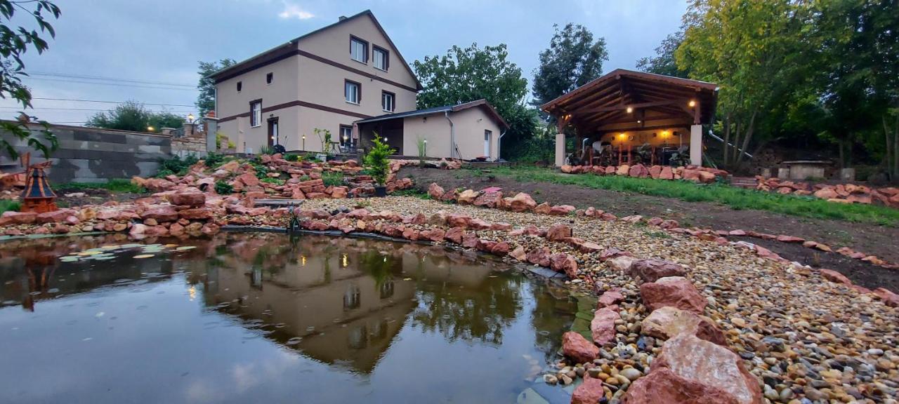 Villa Verteskacsa Vértesacsa Exterior foto
